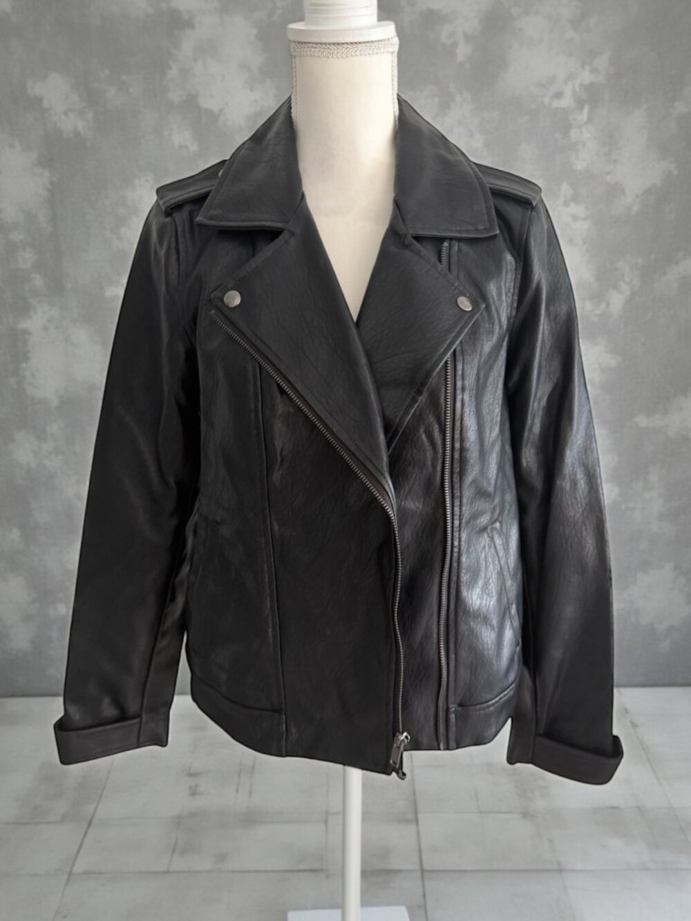 OLD NAVY Vegan Leather Black Jacket Size Medium